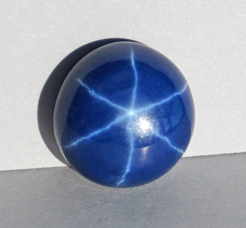 Star-Sapphire