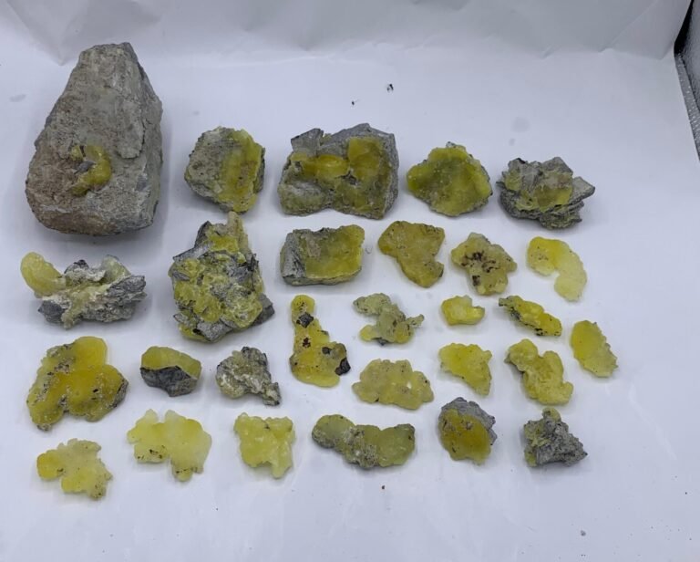 Brucite Crystal: Meaning, Properties, Types, Healing and Uses!